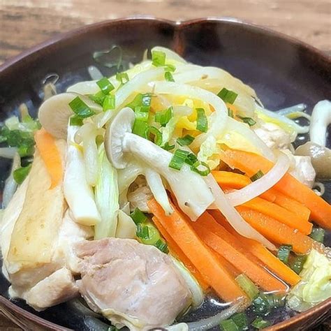 白菜大量消費！鶏肉と白菜の蒸し煮の作り方・レシピめんつゆ1つで簡単！ By ムク家のごはんさん レシピブログ 料理ブログのレシピ満載！