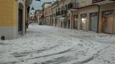 Ultim Ora Devastante Grandinata In Abruzzo Le Incredibili Immagini Da