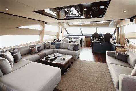 Princess V Class Sport Yacht V85S