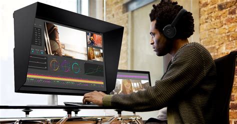 Dell's New $5,000 Monitor for Creatives Can Color Calibrate Itself ...