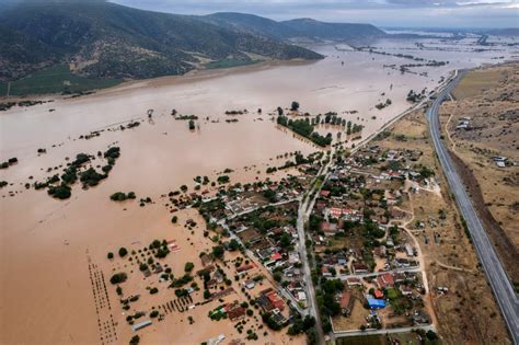 Flut In Griechenland Zwei Weitere Todesopfer Geborgen Baseljetzt