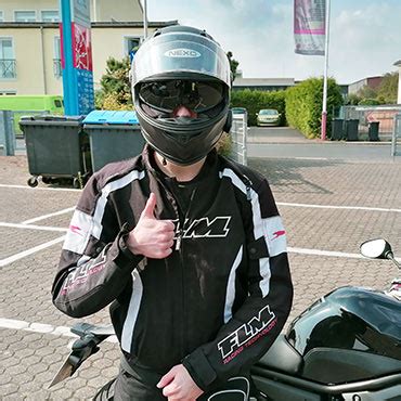 Unsere Motorrad Führerschein Absolventen Saschas Fahrschule Bornheim