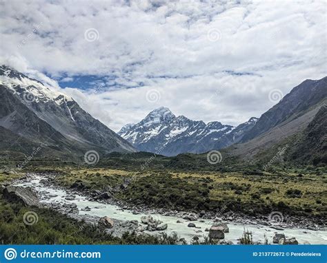 View On Mount Cook Stock Photo Image Of Hookers Mount