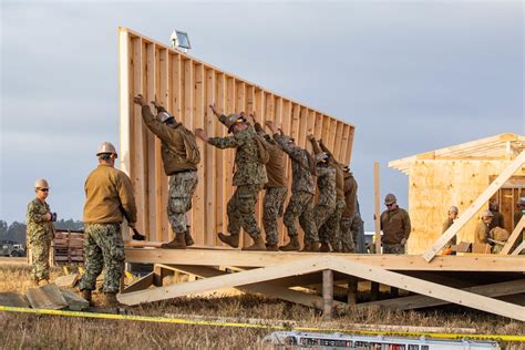 Dvids Images Marine Engineers And Navy Seabees Establish