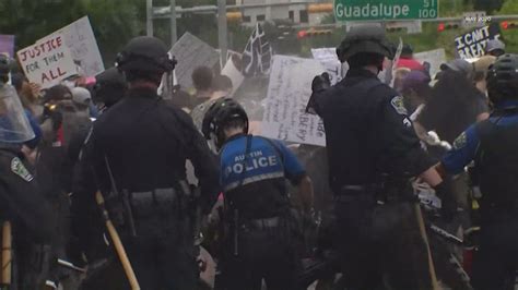 Austin police report on defective rounds that injured protestors | kvue.com