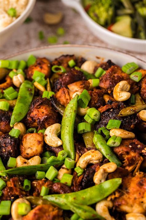 Slow Cooker Cashew Chicken Xoxobella