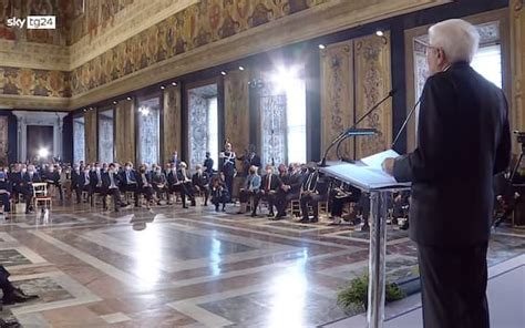 Il Presidente Mattarella Conferisce 33 Onorificenze A Eroi Civili