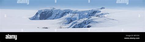 Grimsvotn Volcano beneath Vatnajokull ice cap, Iceland Stock Photo - Alamy