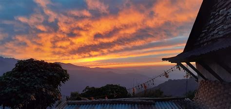 Sunrise in Nepal. : r/pics