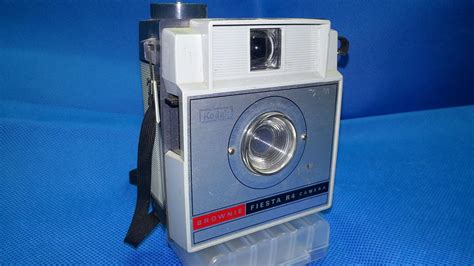 Kodak Eastman Brownie Fiesta R Camera With Flash Film Equipment