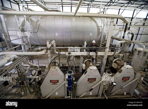 Natural Gas Processing Facility Stock Photo - Alamy