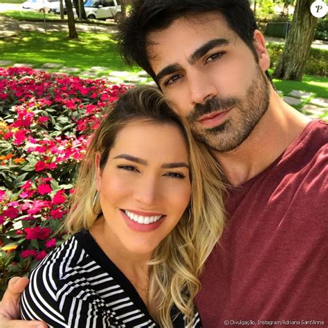 Rodrigão Bbb E Adriana - Ex-BBB Adriana Sant'Anna e Rodrigão estão juntos há seis anos - Purepeople