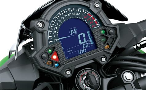 Kawasaki Z400 Naked Pedigree Roda Rio