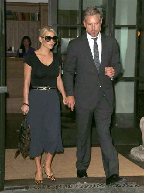 Jessica Simpson and Her Husband – Leaving Her Hotel in New York City ...