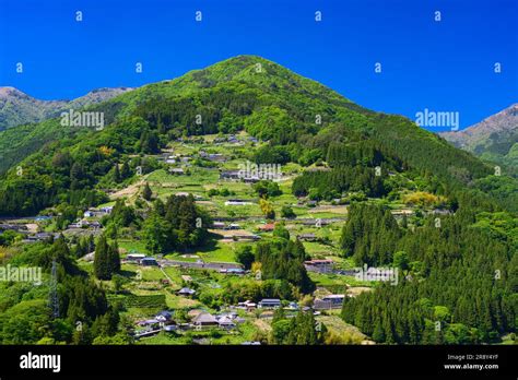 Ochiai village miyoshi tokushima japan hi-res stock photography and ...