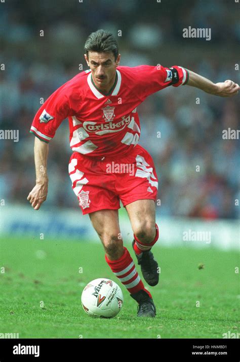 IAN RUSH LIVERPOOL FC 18 April 1995 Stock Photo - Alamy