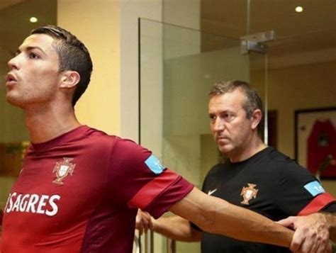 Portugal Admite Que Cristiano Ronaldo Sufre Una Tendinitis Rotuliana