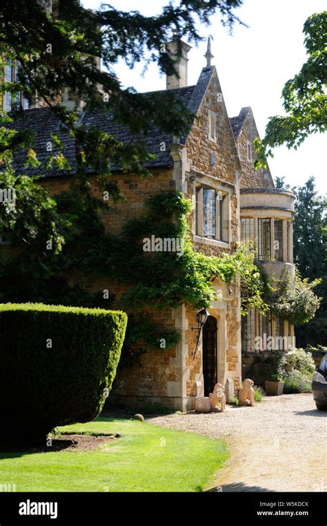 Deddington castle house hi-res stock photography and images - Alamy