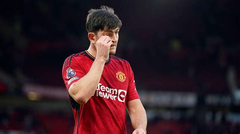 Harry Maguire hits out at 'naive' Man Utd approach after losing to Fulham