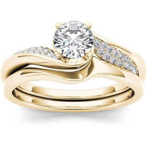 5 8 Carat T W Diamond Classic 14kt Yellow Gold Engagement Ring Set