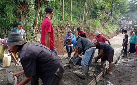 Kemitraan Indah Sekolah Dengan Orang Tua Dalam Bentuk Gotong Royong