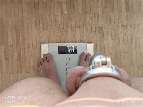 Weighing Cagecheck Plugcheck On August Th Nude Pics