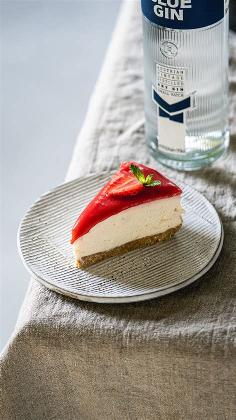 Erdbeer Rhabarber Cheesecake Fr Hlingshafte Mehlspeisen