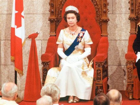 Queen Elizabeth II statue coming to Ontario legislature | National Post