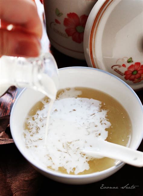 sweet from the heart: Sweetened Swallow's Nest Soup w/ Milk