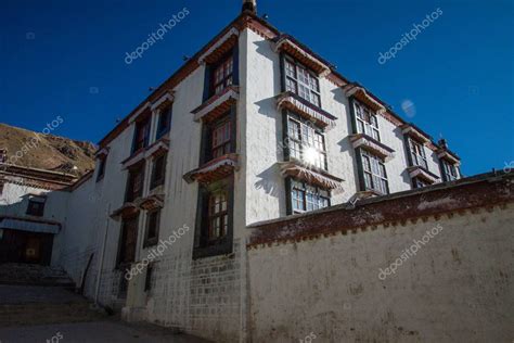 Shigatse Tibet Central China Mayo Patio Interior Del