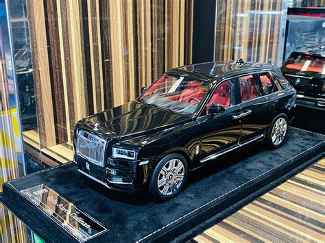 Hh Rolls Royce Cullinan Resin Limited Edition 118 Diamond Black