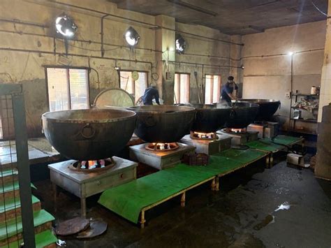 Golden Temple Langar Ghar - VisitAmritsar