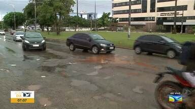 Bom Dia Mirante Avenida Vitorino Freire Tomada Por Buracos Em S O