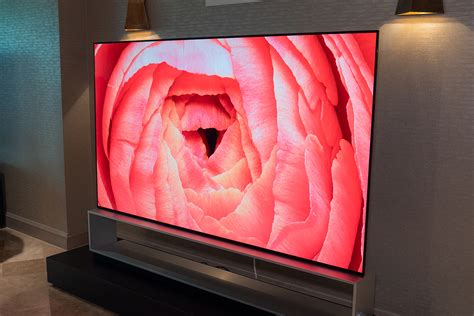 Ces 2019 Lg Roll Up Oled 88 Inch 8k Oled 75 Inch 8k Led More