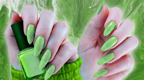 Matcha Latte Nails Breathe New Life Into Green Manis