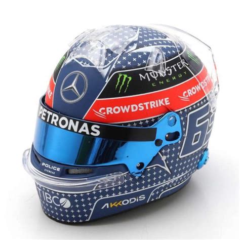 George Russell Bell Helmet Mercedes AMG W13E Japanese GP 2022 1 5