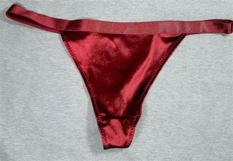 SHINY LIQUID SATIN LIPSTICK RED STRING BIKINI THONG Panties SZ L