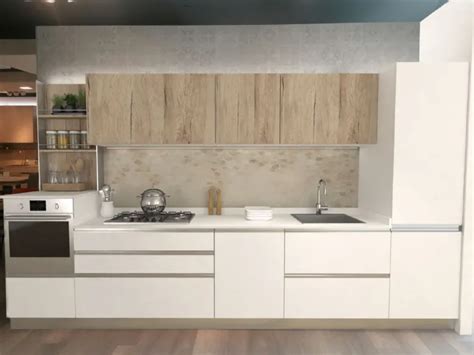 Progetta La Tua Cucina Bianca Moderna Lineare Start Con Veneta Cucine A