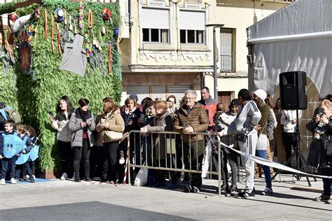 Los Escolares Protagonizan La Apertura Del Carnaval En Guijuelo