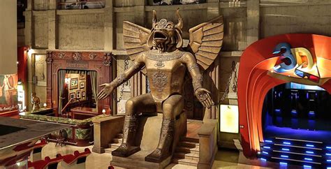 A monumental god at the Cinema Museum of Turin: the Moloch statue from ...