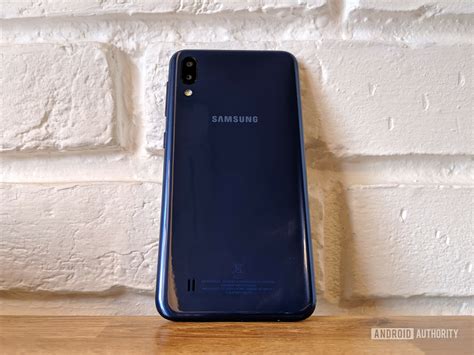 Samsung Galaxy M10 review: A well-built phone that does the basics