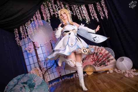 Lumine from Genshin Impact [COSPLAY] by LeagueOfmikasaa on DeviantArt