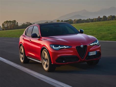 Al Via Oggi Il Tour Europeo Delle Nuove Alfa Romeo Giulia E Stelvio