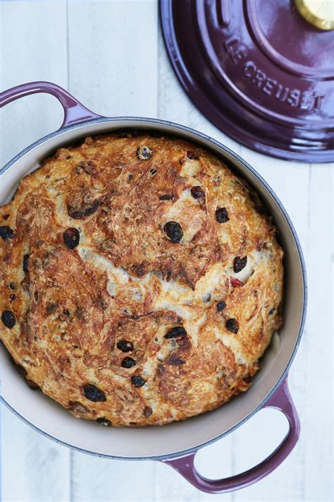 Signature Round Dutch Oven Cranberry Walnut Bread Dutch Oven Bread Walnut Bread