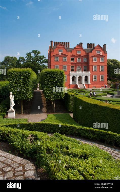 Queens Gardens Historic Royal Palaces Kew Palace Royal Botanical