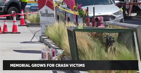 Memorial Grows For Victims In Deadly Windsor Hills Crash Cbs Los Angeles