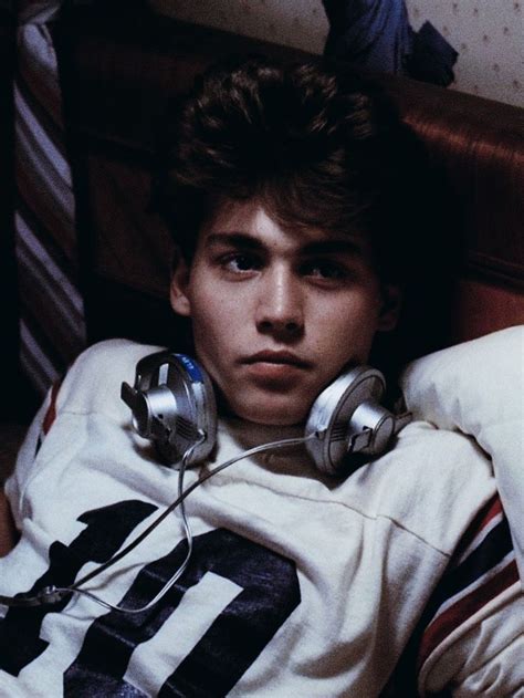 A Young Johnny Depp From A Nightmare On Elm Street 📸 Johnny Depp 80s