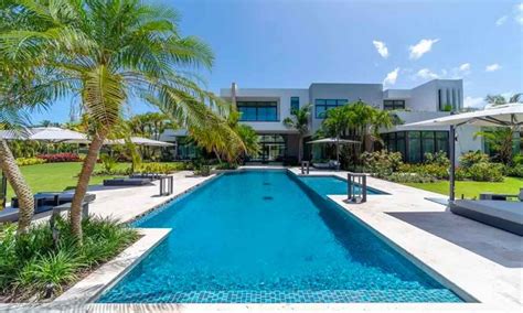 Jake Paul Buys 15 7M Mansion With Luxury Pool In Puerto Rico