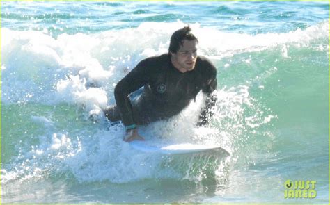 Jacob Elordi Bares His Abs After Surf Session In Malibu Photo 4495900 Shirtless Photos Just