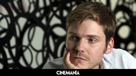 Captain America Civil War Daniel Br Hl Confirma Que Ser Bar N Zemo